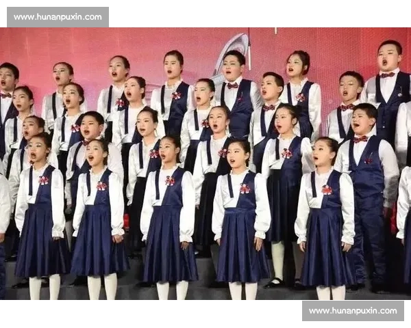 《欢快童声共谱梦想旋律适合小学生合唱比赛的经典歌曲推荐》